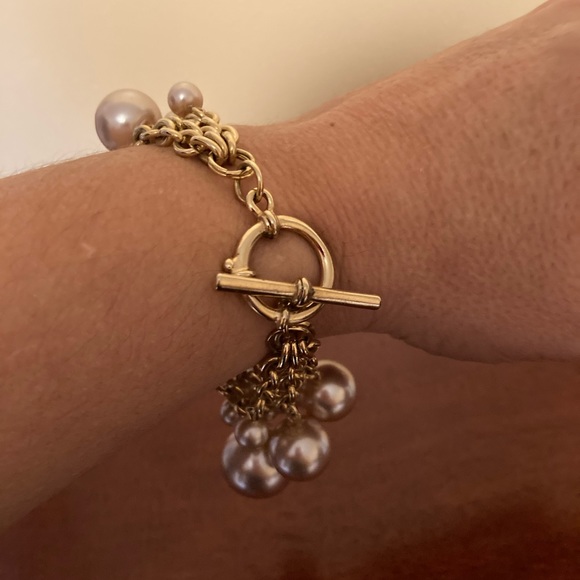 Fun faux pearl bracelet - Picture 2 of 3